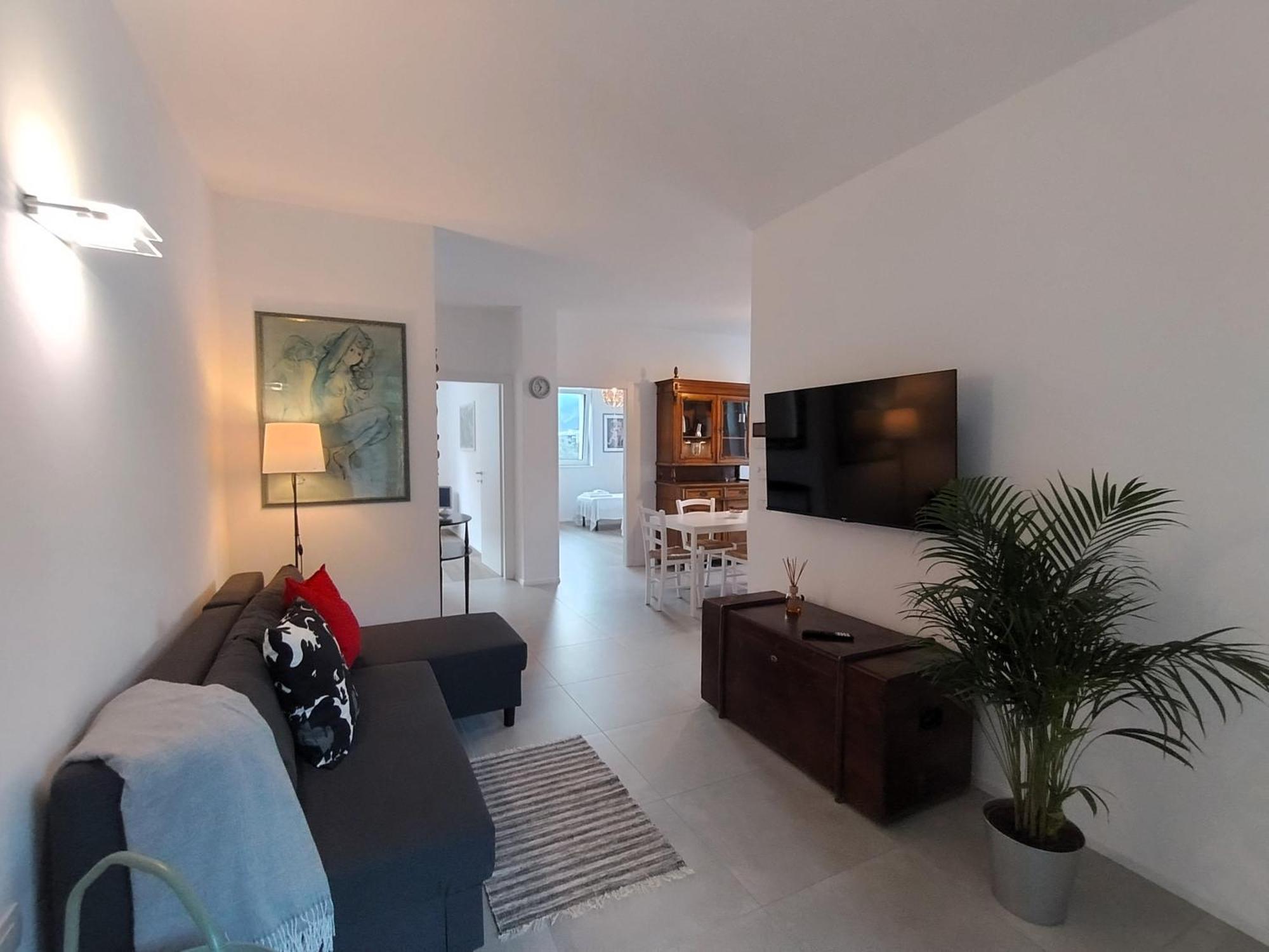 Active Wind Apartment Riva del Garda Luaran gambar