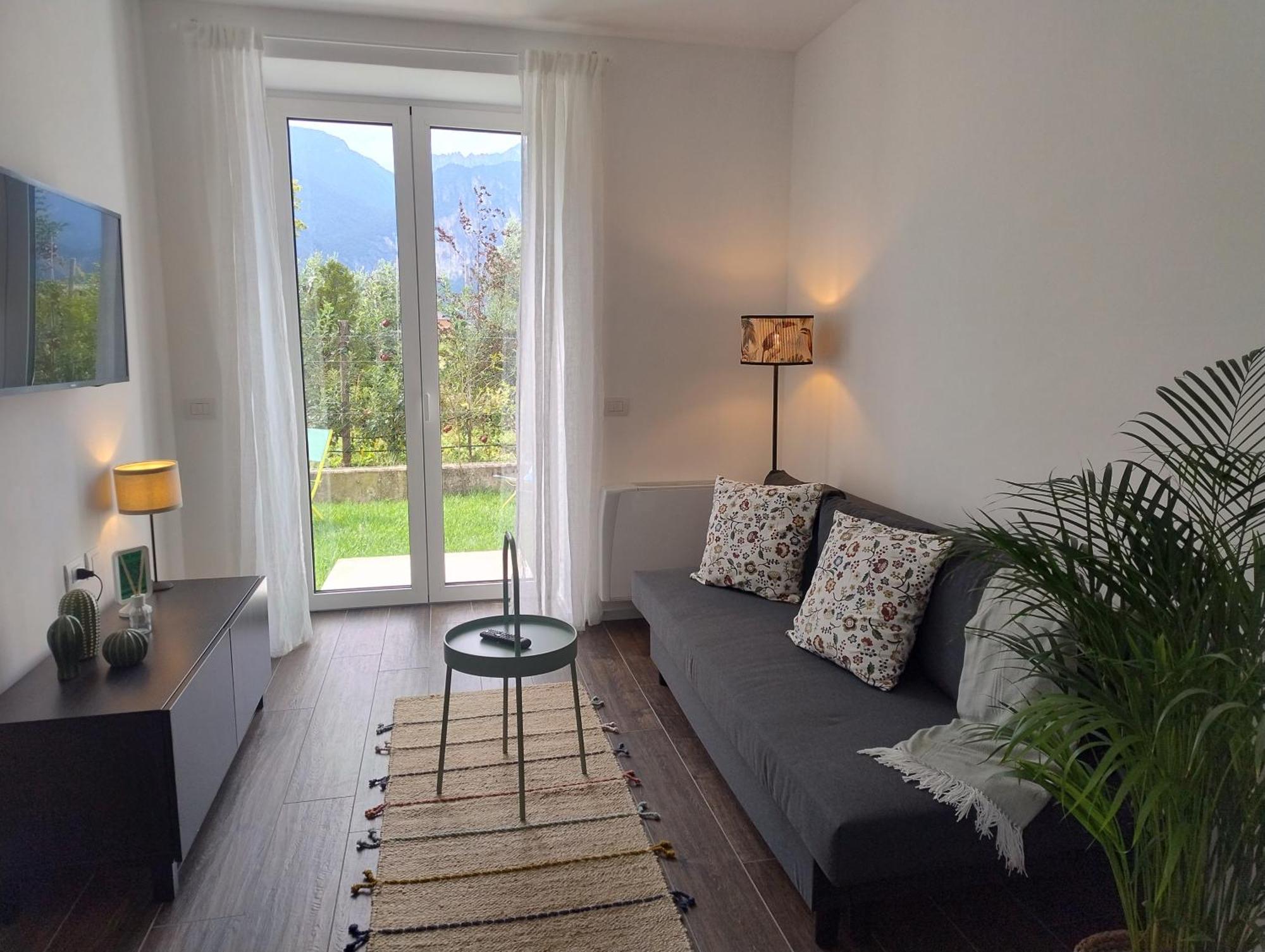 Active Wind Apartment Riva del Garda Luaran gambar