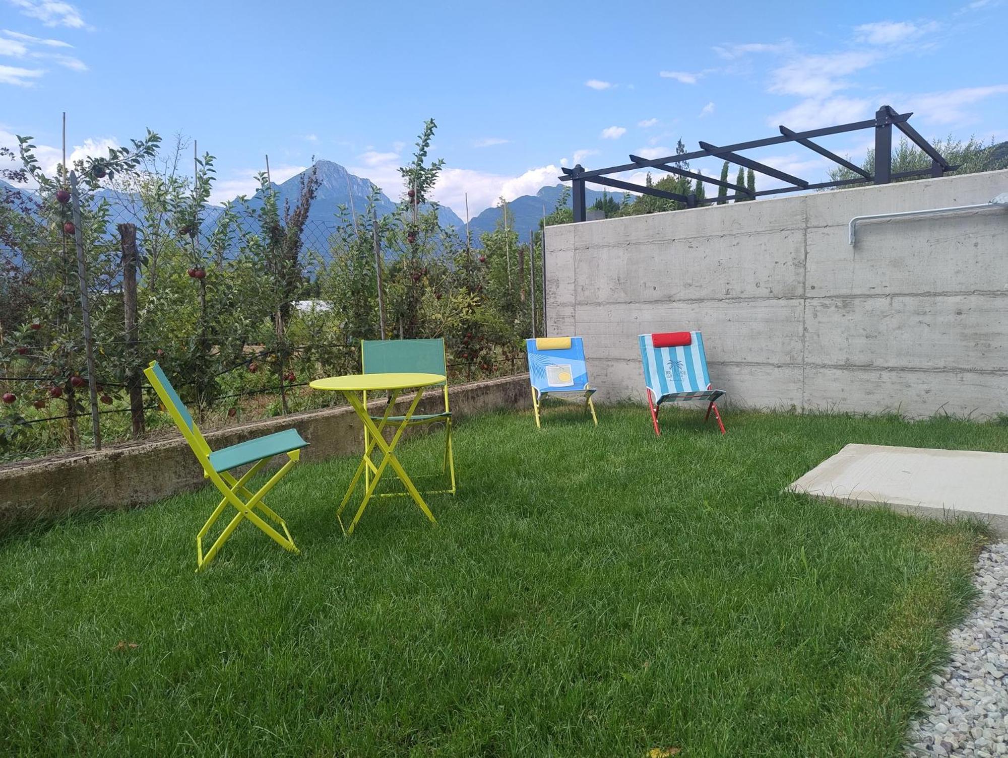 Active Wind Apartment Riva del Garda Luaran gambar