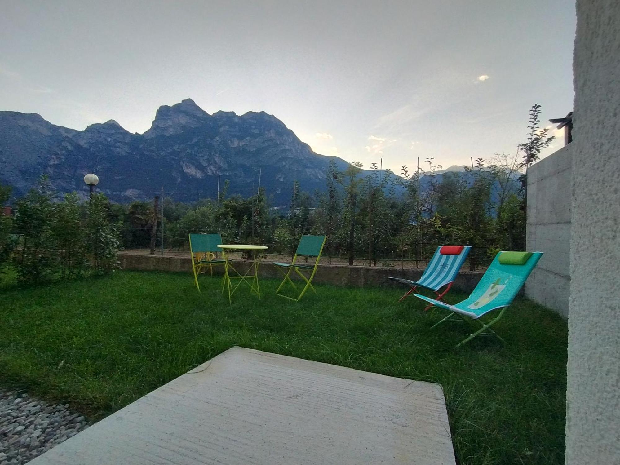 Active Wind Apartment Riva del Garda Luaran gambar